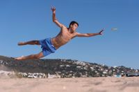 Invento Frisbee Diving Jump